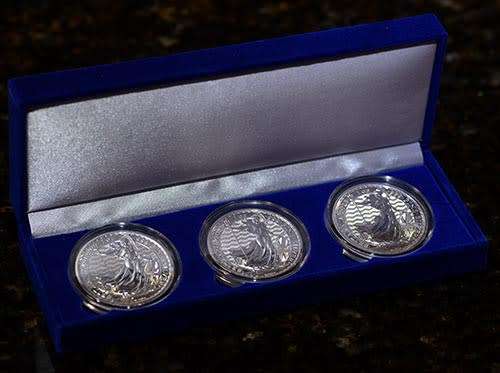 Britannia Queen Elizabeth II and King Charles III coin 1oz .999 silver coin set in blue velvet box