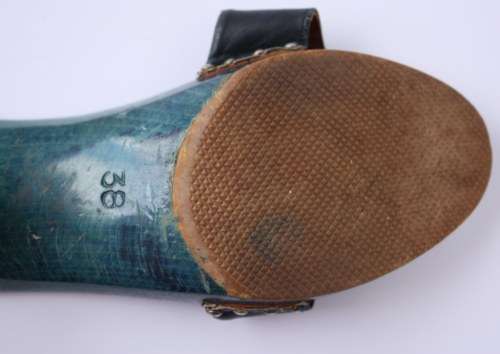 Vintage teal green wood and pure leather shoes