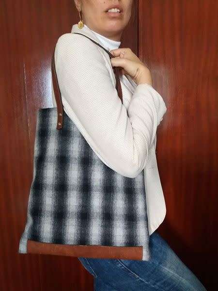 Grey tweed Trenery shopper