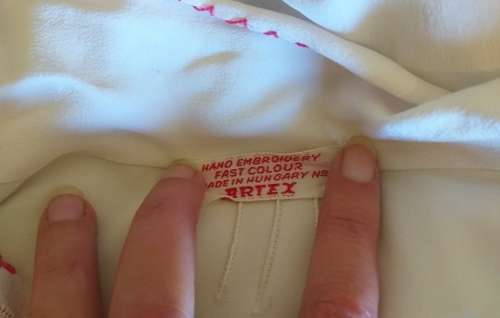 Hungarian folk art peasant blouse (1950s) hand embroidered