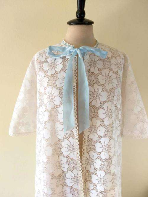 Vintage long lace kimono