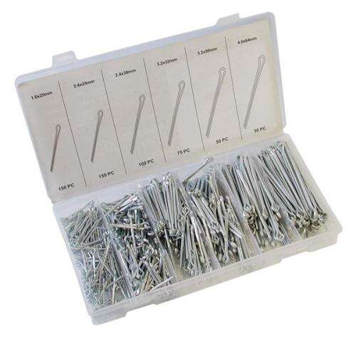 Assorted Split Pins - 555 Pieces