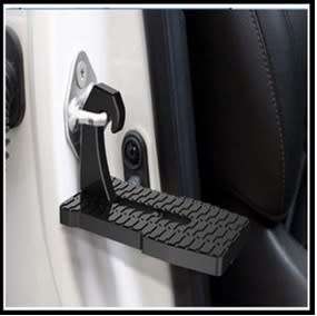 SUV Door Step to Reach Roof