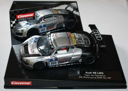CARRERA EVOLUTION AUDI R8 LMS NO.100. BOXED. SEE DESCRIPTION