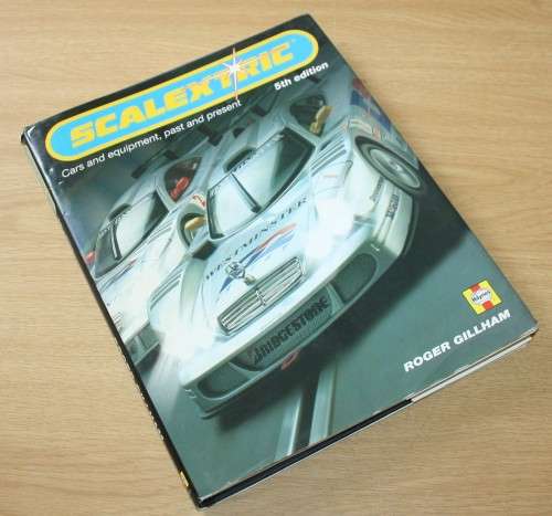 *** THE ULTIMATE SCALEXTRIC COLLECTORS GUIDE - ROGER GILHAM ***  SEE DESCRIPTION >>>