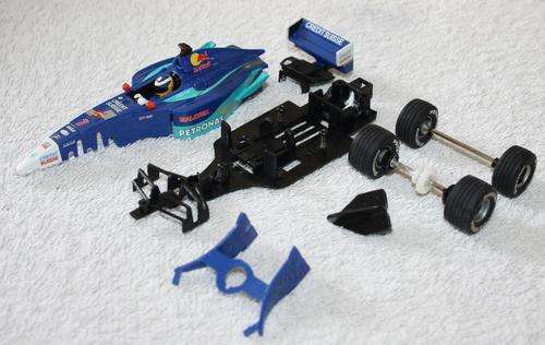 CARRERA EVOLUTION SAUBER PETRONAS F1 SPARES DONOR CAR