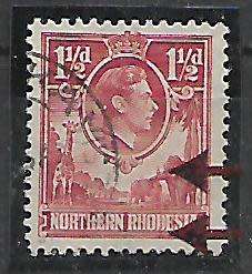 **VARIETY**  NORTHERN RHODESIA 1938 1,5d VFU `RED LINE` FLAW. HIGH CV !!