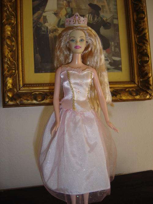 NUTCRACKER  BARBIE DOLL