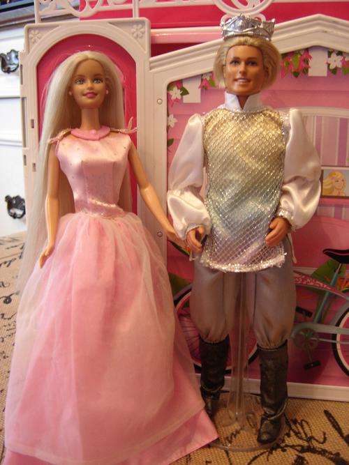 RAINBOW PRINCE AND PRINCESS BARBIE