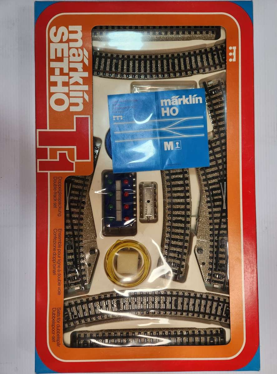 Marklin M Track T1 expansion set