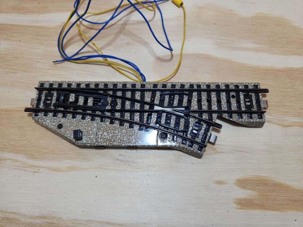 Marklin Right-hand Electric Turnout 5139