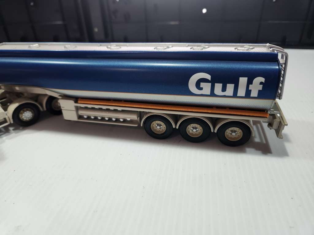 Corgi 1/50 EFR Tanker Gulf Oil
