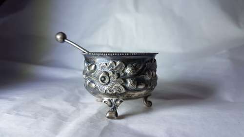 Victorian Silver salts cauldron with spoon