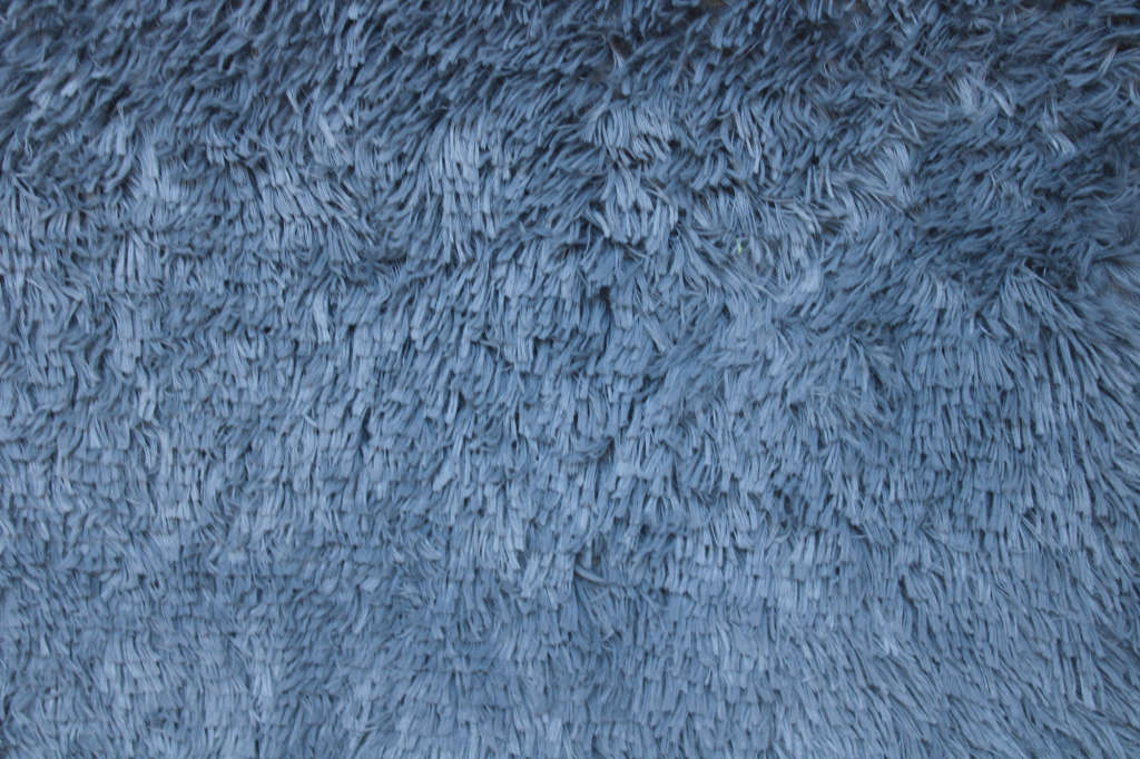 200cmx150cm Plush Fluffy Carpet - Shaggy & Foldable Rugs (PLEASE READ DESCRIPTION)