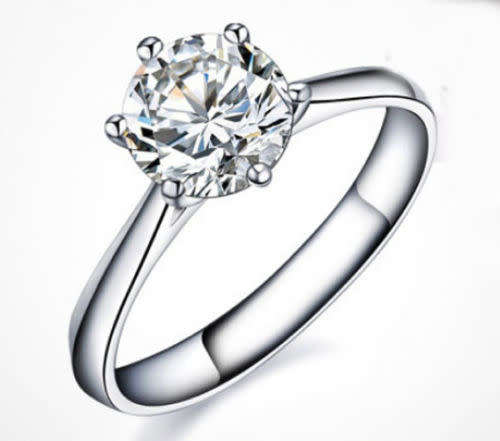 Beautiful CZ Ring - Size 6 1/4