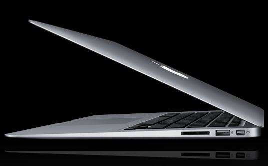 BRAND NEW APPLE MAC AIR AT A BARGAIN!!!!