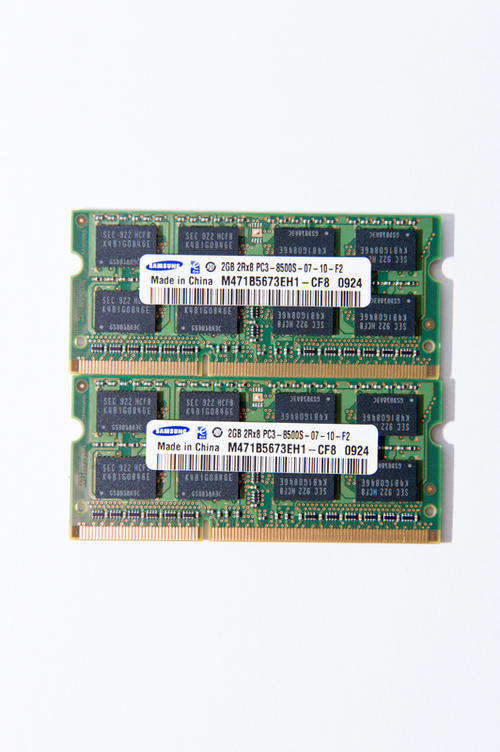 Samsung DDR3 laptop RAM 2GB