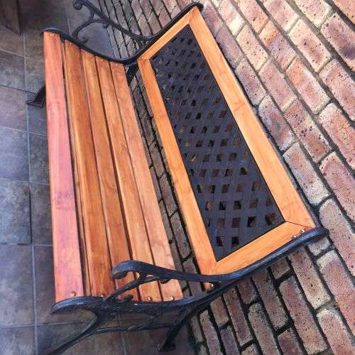 "LATE ENTERY " Cast iron Bench