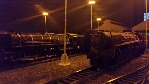 HO scale 12V LED yard lights (lamps) for model railway layout