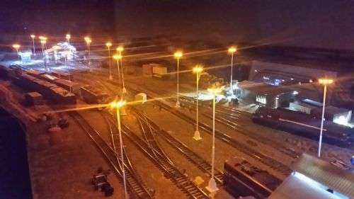 HO scale 12V LED yard lights (lamps) for model railway layout