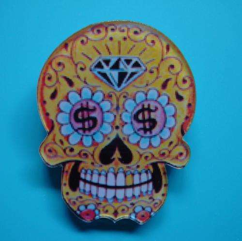 Cash Skull Brooch / Badge