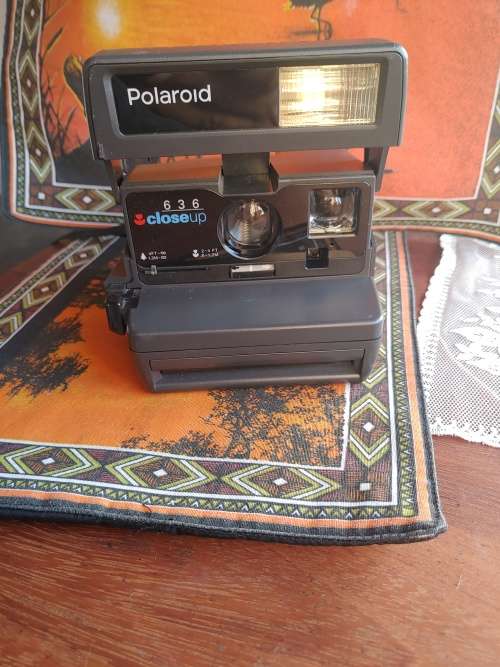 Camera poloroid 636 closeup