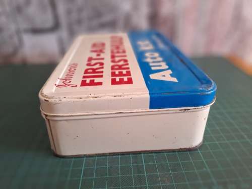 Vintage Johnson & Johnson tin first aid kit Advertising