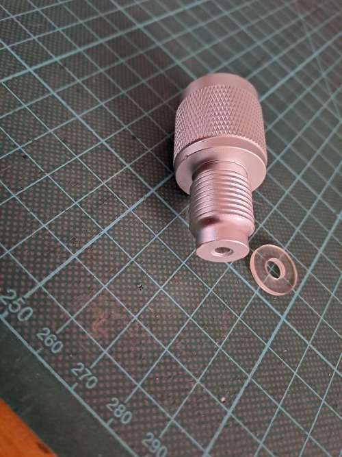Air rifle or paintball CO2 88G to 12G reducer adaptor