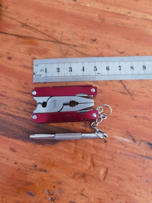 Multy tool small key chain