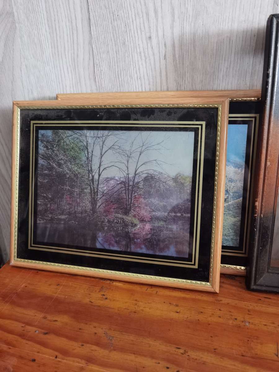 Photo frames 9 in total bundled