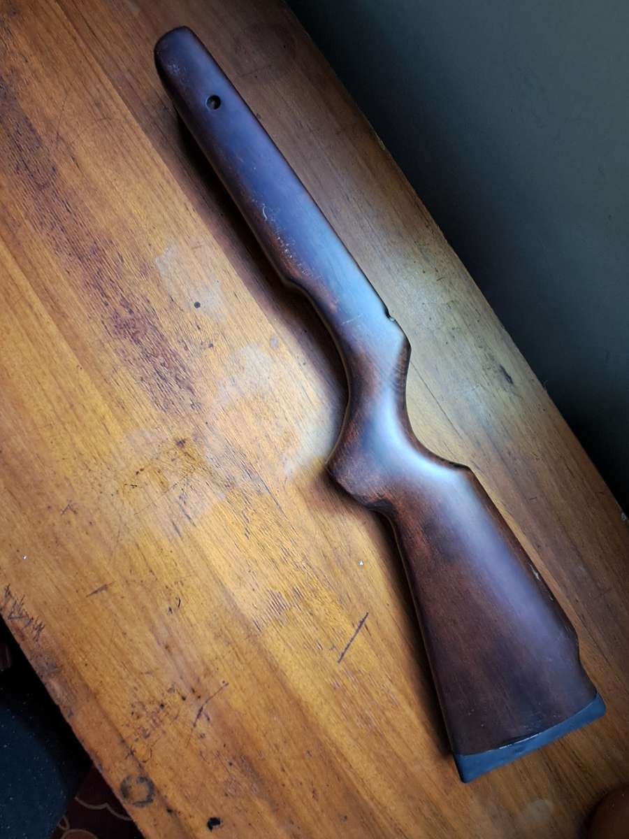 Air rifle but stock dark wood 61cm long