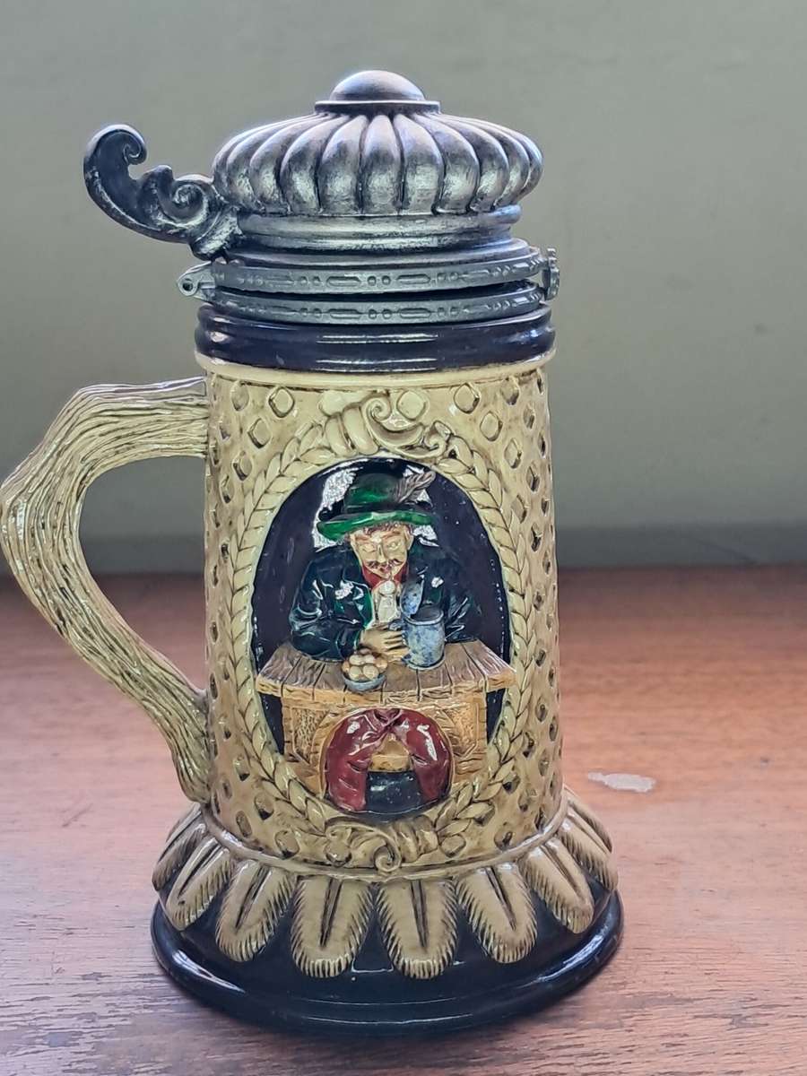 German Beer stein with Puiter lid hand painted