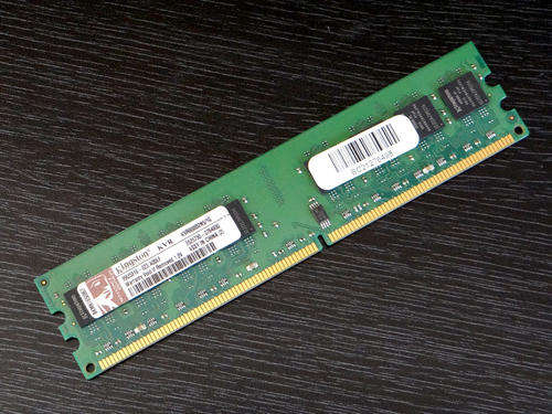 Kingston KVR 1gb DDR2