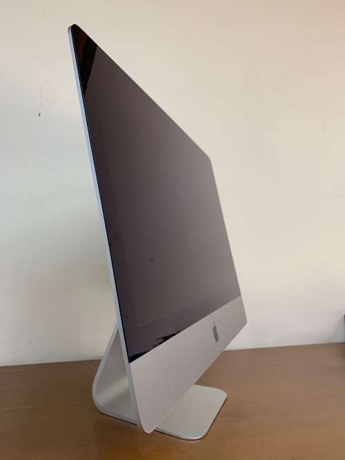 **MONSTER SPEC**Apple iMAC | 21.5 INCH | QUAD Core i5 | 8GB MEMORY | 500GB HDD | INTEL HD Graphics