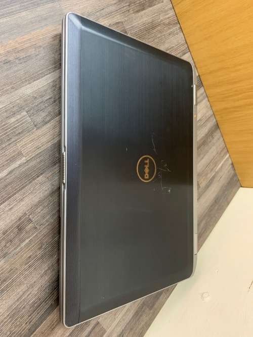 **MONSTER GAMING**Dell Latitude E6530**Core i7**16GB Ram**500GB HDD**QUADRO Graphics**