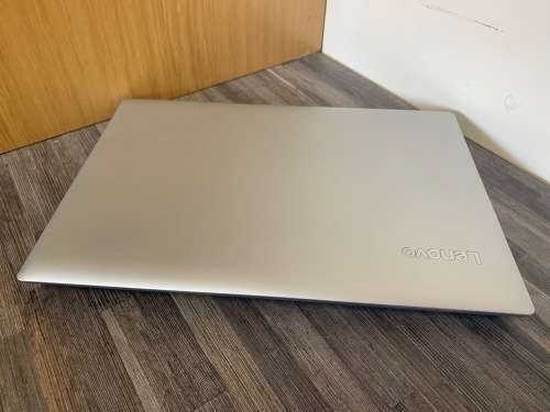 **8th Gen QUAD CORE Monster**Lenovo 320**8th GEN i7**12GB DDR4 RAM**1TB HDD**NEW AMD 530 GPU**FHD