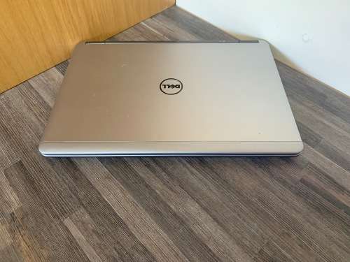 **MONSTER SPEC**Dell Latitude E7440**Core i7**8GB Ram**128GB SSD**14" LED**WIN8**