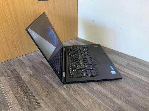 **WQHD TOUCH SCREEN**LENOVO X1 YOGA ULTRABOOK**6th Gen CORE i7**512GB SSD**8Gb Memory**