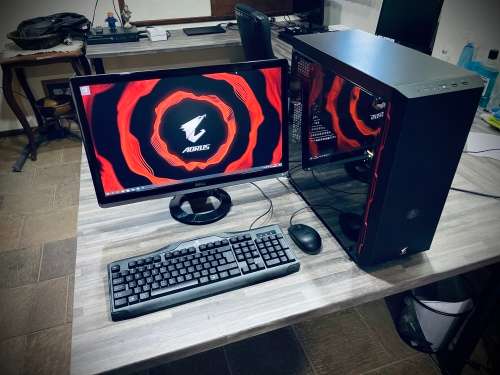 **9th GEN OCTA CORE i9**COOLER MASTER**GAMING DESKTOP**16GB DDR4**500GB HDD**