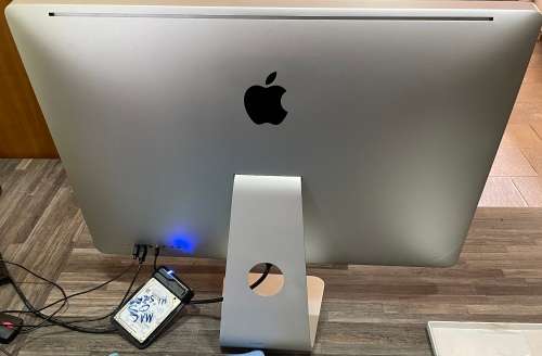 **MONSTER SPEC**Apple iMAC | 27 INCH | INTEL Core i3 | 8GB DDR3 RAM | 500GB HDD | AMD HD | APPLE KB