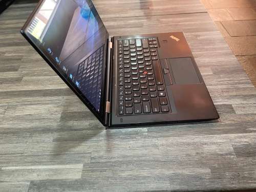 **TOUCH SCREEN**LENOVO X1 YOGA ULTRABOOK**6th Gen CORE i5**128GB SSD**8Gb Memory**