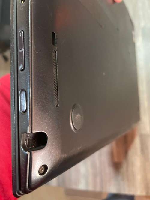 **TOUCH SCREEN**LENOVO X1 YOGA ULTRABOOK**6th Gen CORE i5**128GB SSD**8Gb Memory**