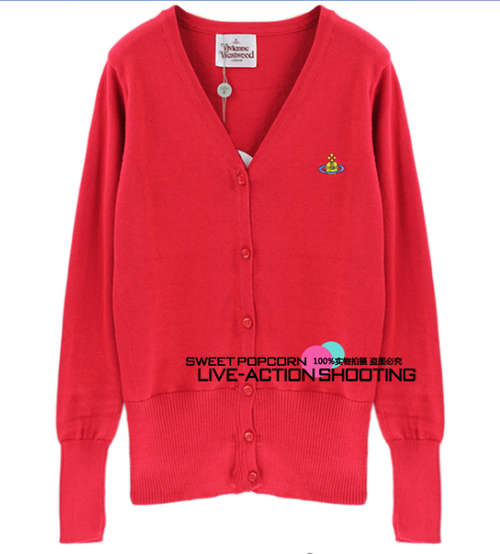 Vivienne Westwood jersey! Simple and stylish, in 2 colors.