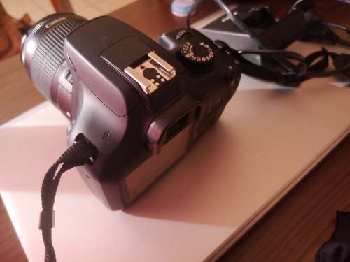 Canon EOS 4000D Starter Bundle