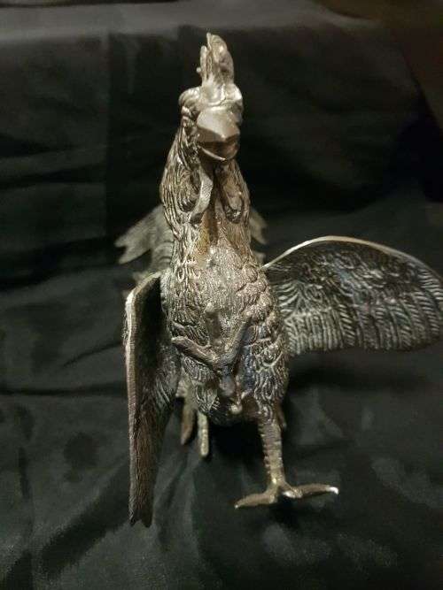 Pair of metal Fighting Cocks