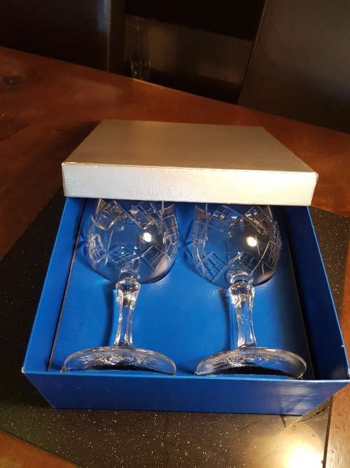 Set of 2 Vitria Cut Crystal Wine Glasses in a Box Marked Technikon OFS
