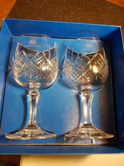 Set of 2 Vitria Cut Crystal Wine Glasses in a Box Marked Technikon OFS