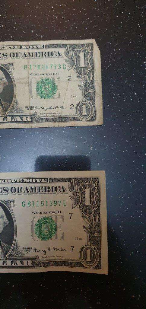 2 X USA 1 Dollar Bank Notes