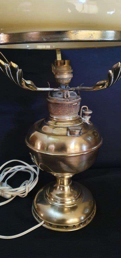 Stunning Vintage Millers Converted Oil Lamp
