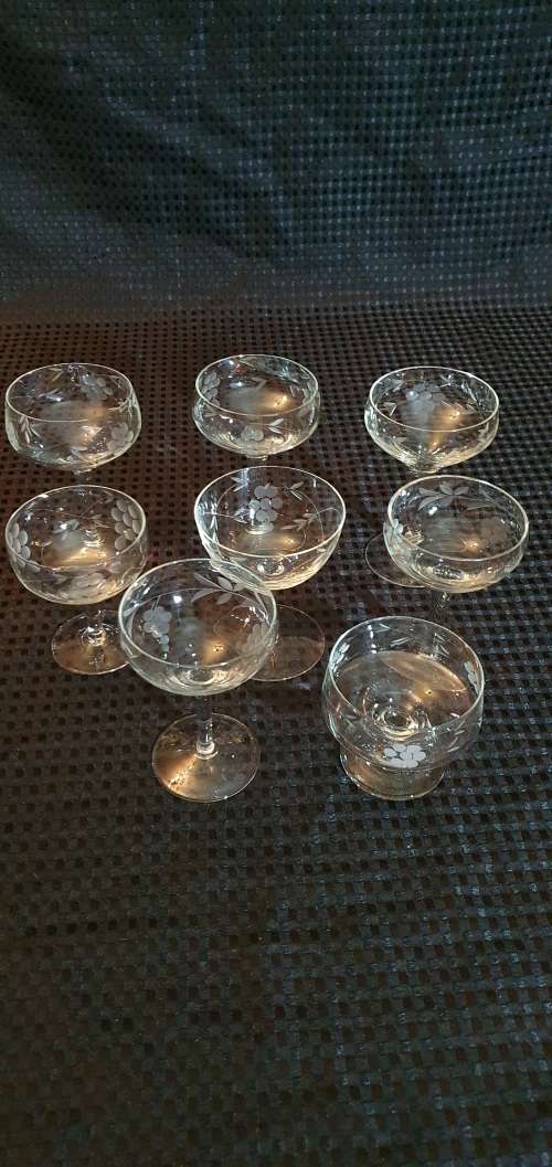 8 Odd Grape Cut Chapagne Glasses